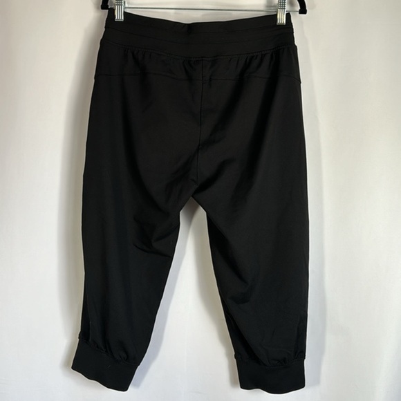 Zyia Active Black Ascend Capri Joggers Size Large - Picture 6 of 8